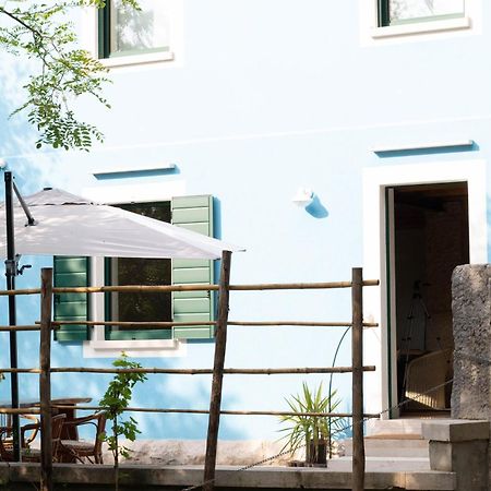 אאוריזינה Agriturismo Ai Tre Sentieri מראה חיצוני תמונה